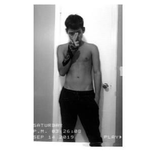 Meet your Posher, Héctor